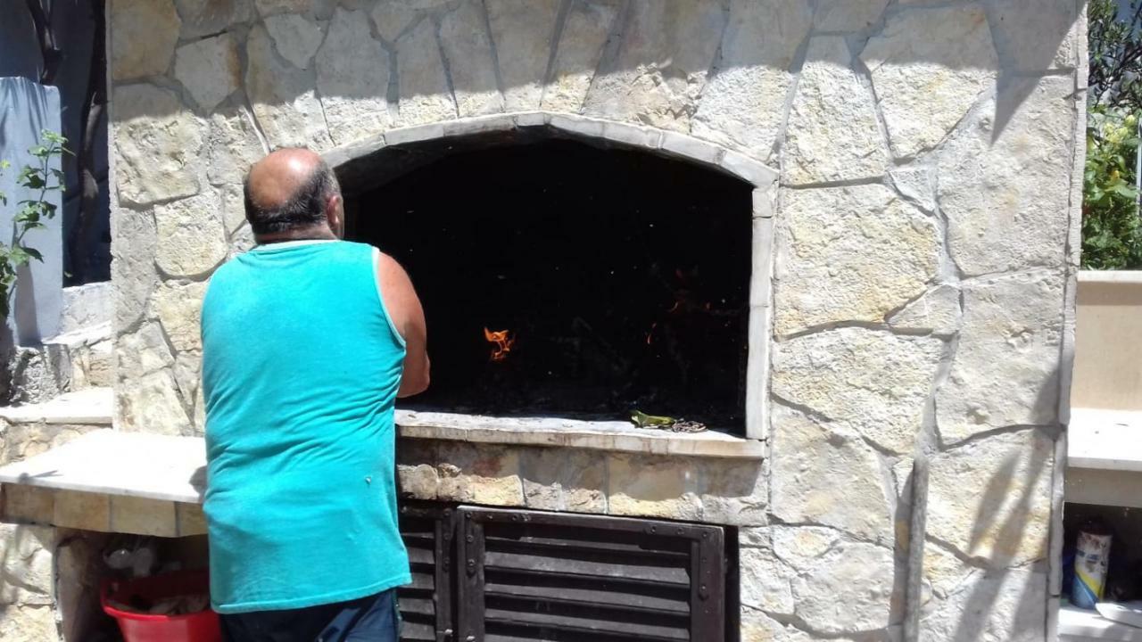 Mrkonjic Branko & Marija Apartmani Omis Luaran gambar